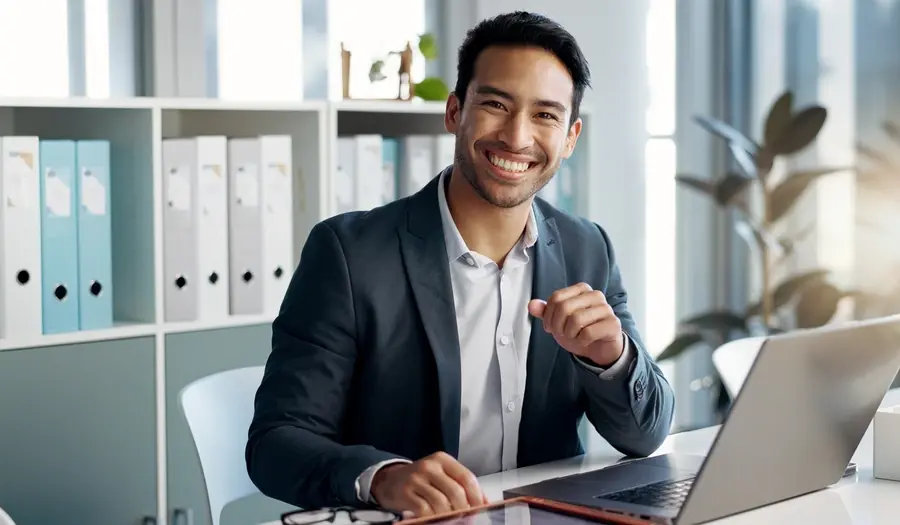 smiling-office-man-image-card